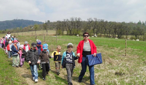 Poďakovanie dlhoročnej knihovníčke