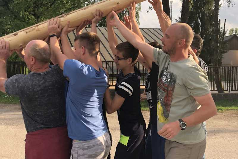 Stavanie maja 2018
