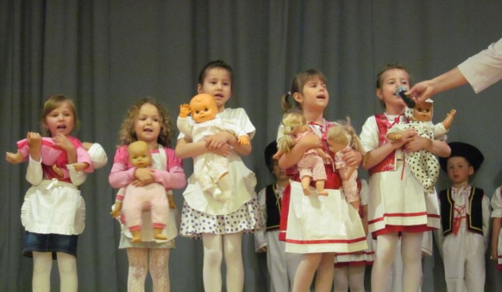 12. fotografia fotogalérie Deň matiek 2013