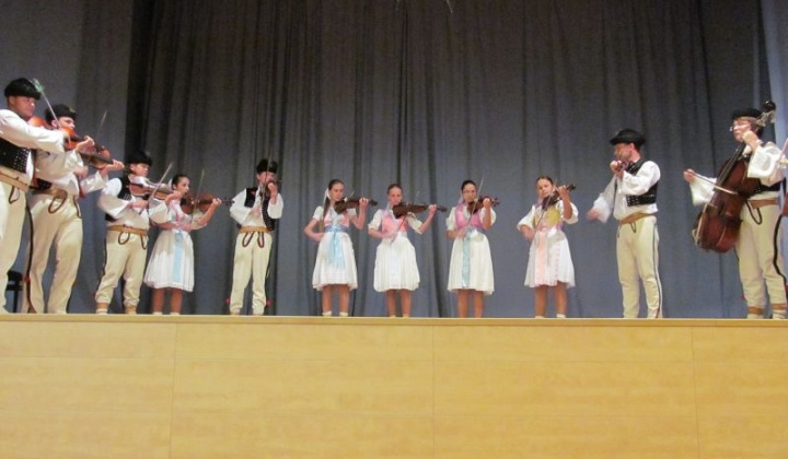 14. fotografia fotogalérie Deň matiek 2013