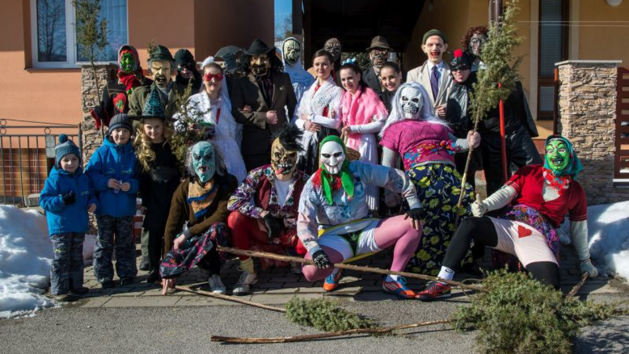 Fotografia fotogalérie Fašiangový sprievod 2015