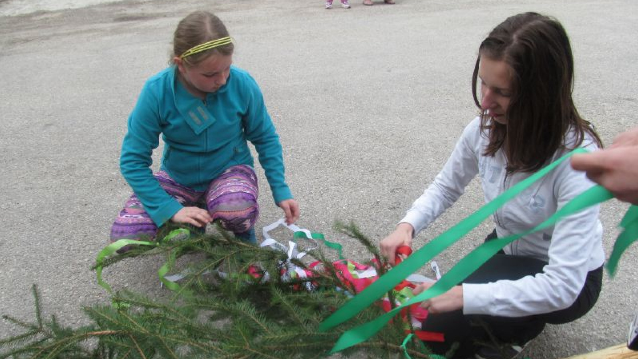 Fotografia fotogalérie Stavanie mája 30.04.2015