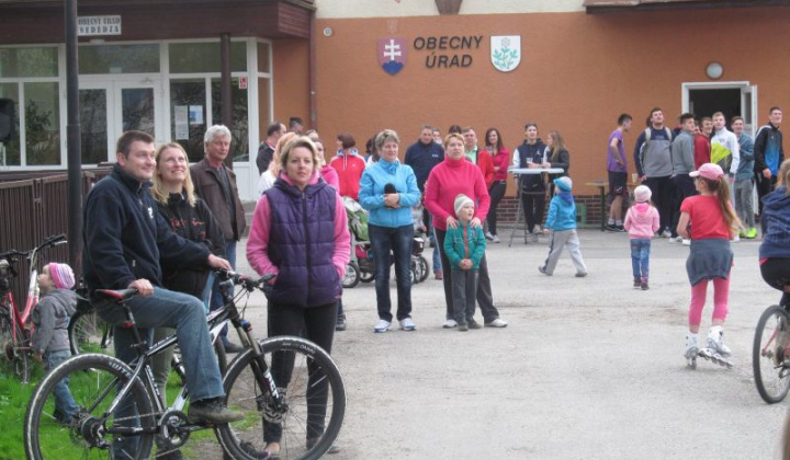 6. fotografia fotogalérie Stavanie mája 30.04.2015