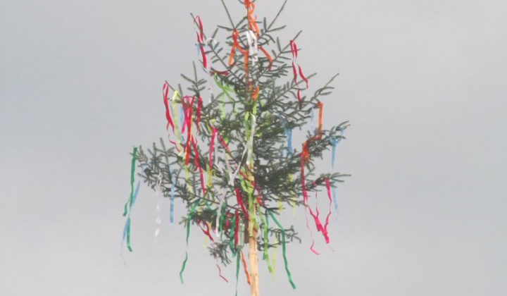 8. fotografia fotogalérie Stavanie mája 30.04.2015