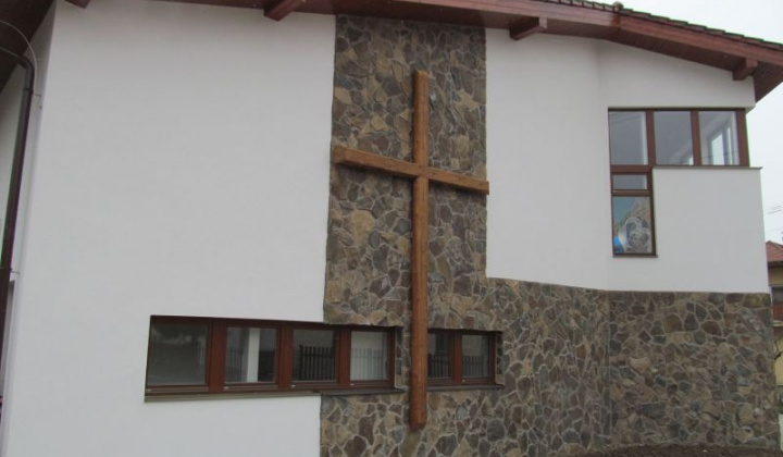 5. fotografia fotogalérie Kostol pred požehnaním 02.04.20105