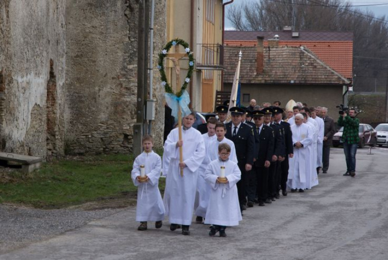 Pozehnanie noveho kostola 06.04.2015