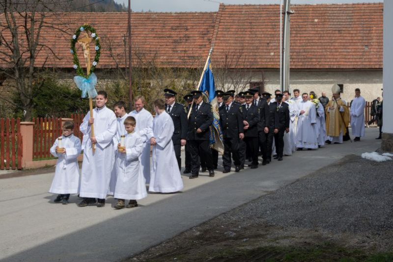Pozehnanie noveho kostola 06.04.2015