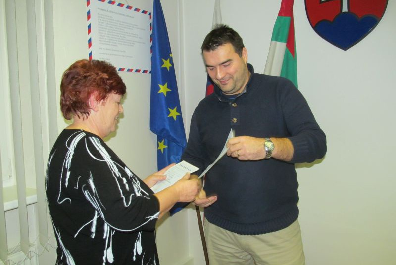 Ustanovujuce zasadnutie obecneho zastupitelstva_11.12.2014