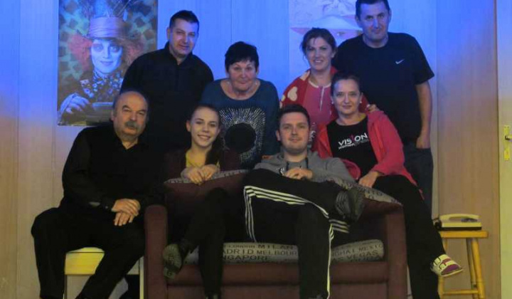 2. fotografia fotogalérie S tvojou dcérou nikdy_Divadlo Strečno