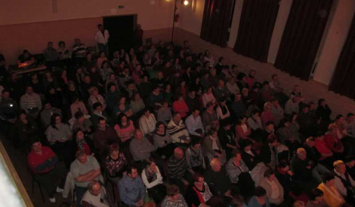 4. fotografia fotogalérie S tvojou dcérou nikdy_Divadlo Strečno