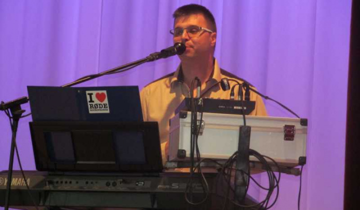 12. fotografia fotogalérie Deň matiek 08.05.2016