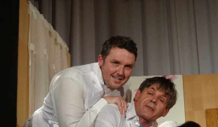 23. fotografia fotogalérie Divadlo zo Strečna_Dokonalá svadba_04.02.2017