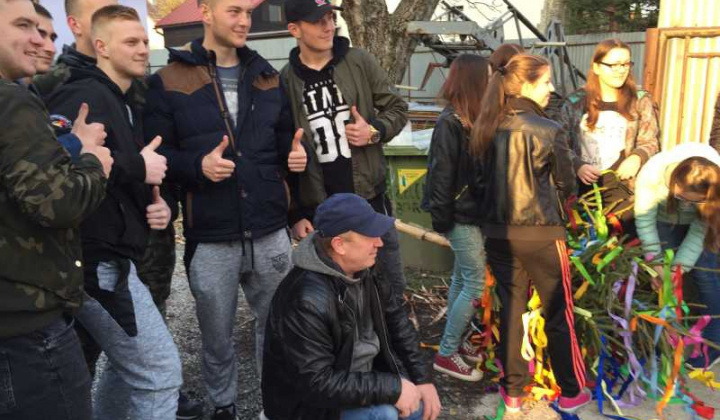 3. fotografia fotogalérie Stavanie mája 2017