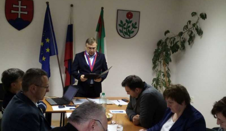 9. fotografia fotogalérie Ustanovujuce OZ 26.11.2018