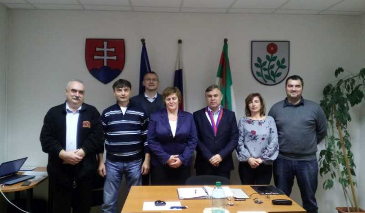 10. fotografia fotogalérie Ustanovujuce OZ 26.11.2018