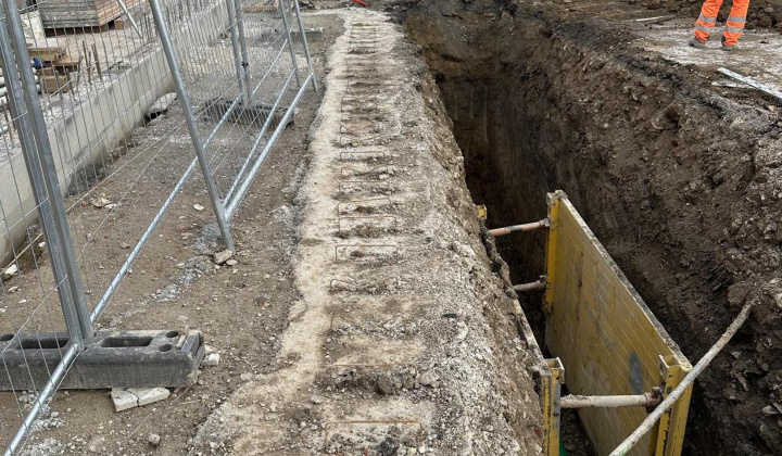 11. fotografia fotogalérie Prerábka centrum obce Nededza 2025