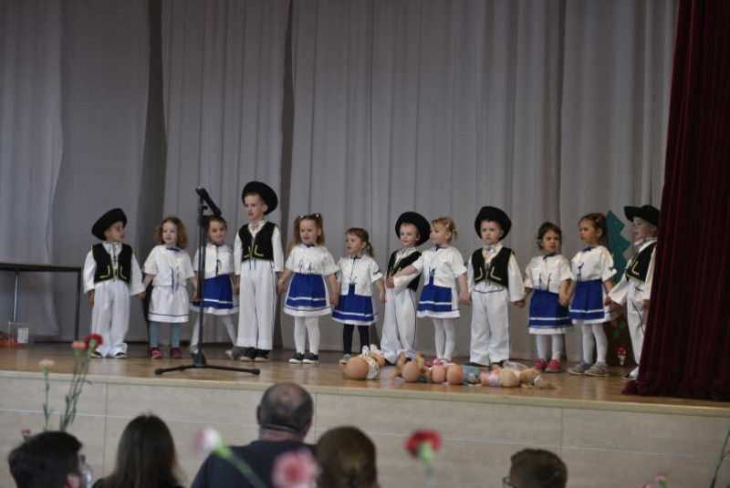 Aktuality / Oslávili sme Deň matiek - foto