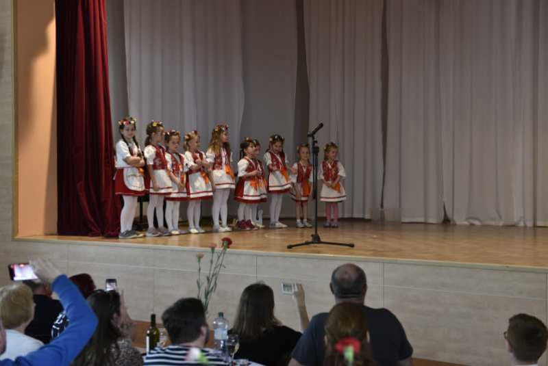 Aktuality / Oslávili sme Deň matiek - foto