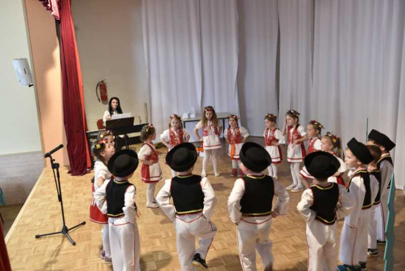 Aktuality / Oslávili sme Deň matiek - foto