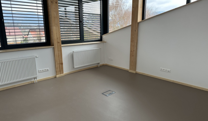 7. fotografia fotogalérie Aktuality / Nové centrum obce je tesne pred dokončením - foto