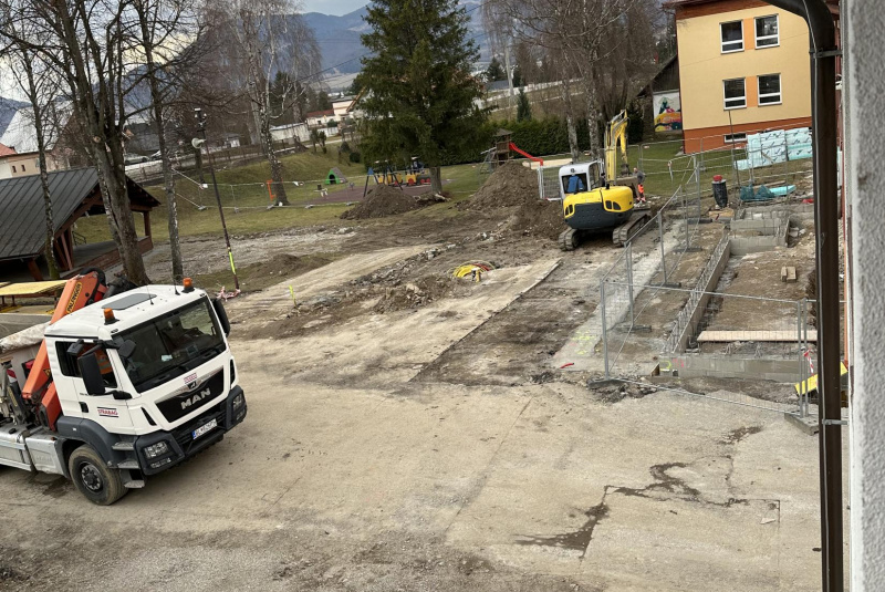 Stavebné práce na stavbe Centrum obce Nededza a prestavbe obecného úradu rok  2025