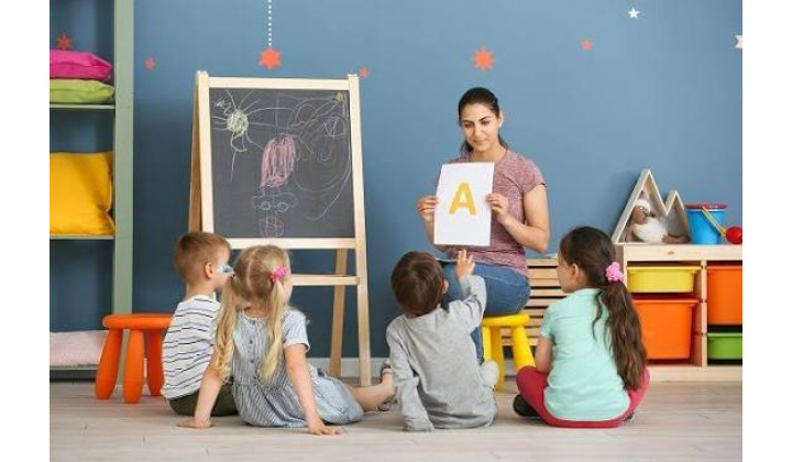 Fotka - Voľné pracovné miesto - Pedagogický asistent